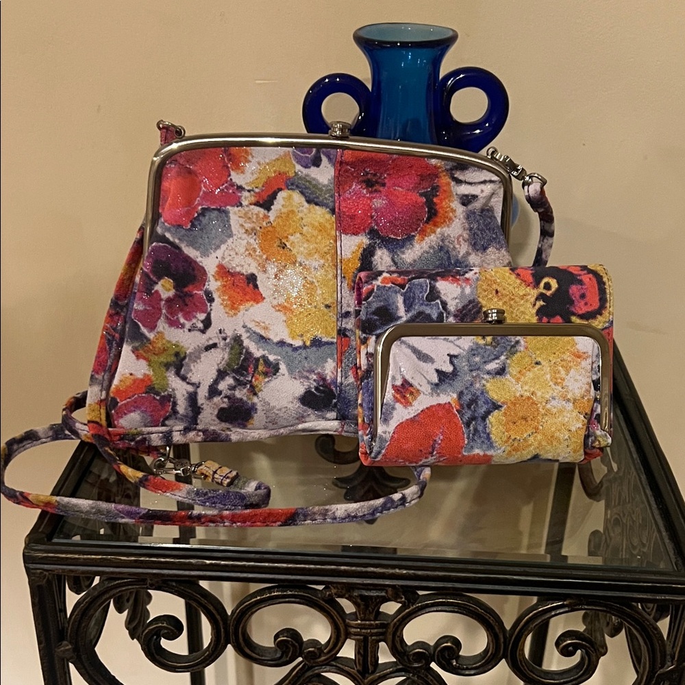 Hobo Floral Women's Bag and Wallet